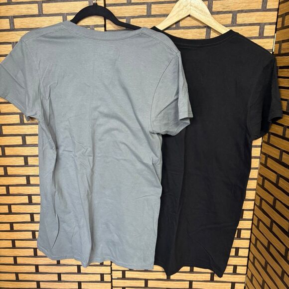 George Gray And Black Longer Length V Neck Shirts Size Small - Picture 2 of 4